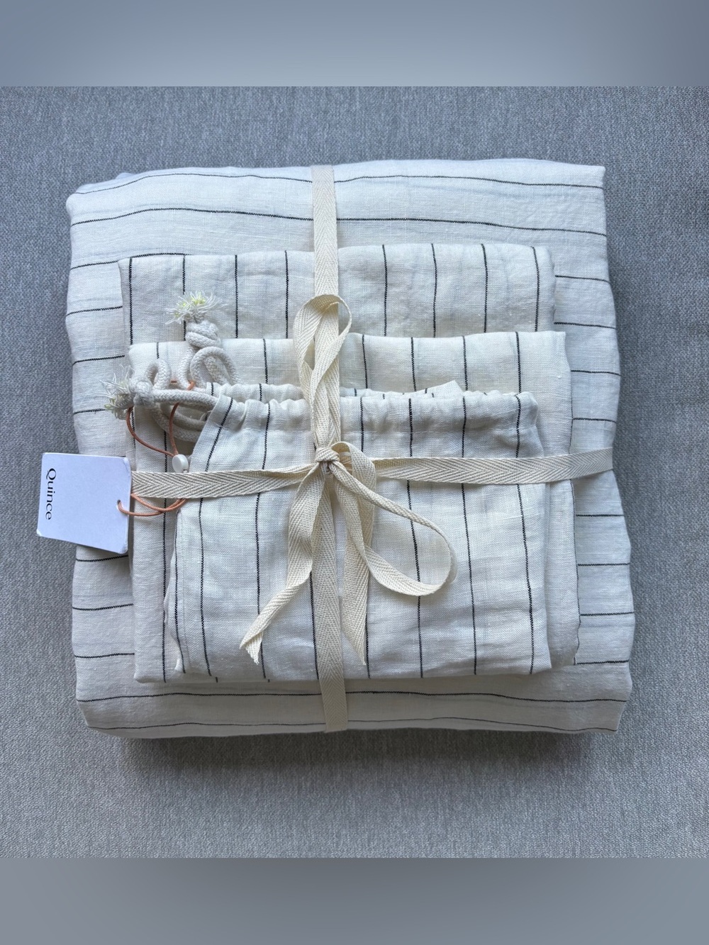 Quince European Linen Duvet Cover Set King/Cal King Pencil Stripe